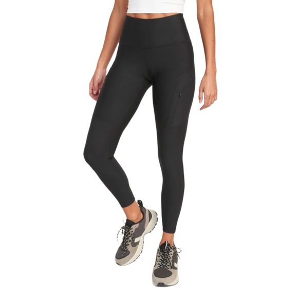 {Old Navy} "Powersoft High-Rise 7/8 Leggings Go-Dry Cargo Zip Pockets" Stretch - Picture 1 of 4